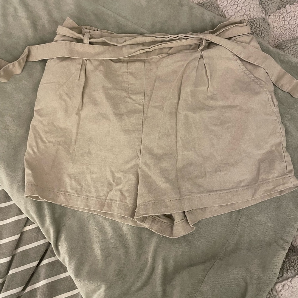 Women's Tan Shorts
